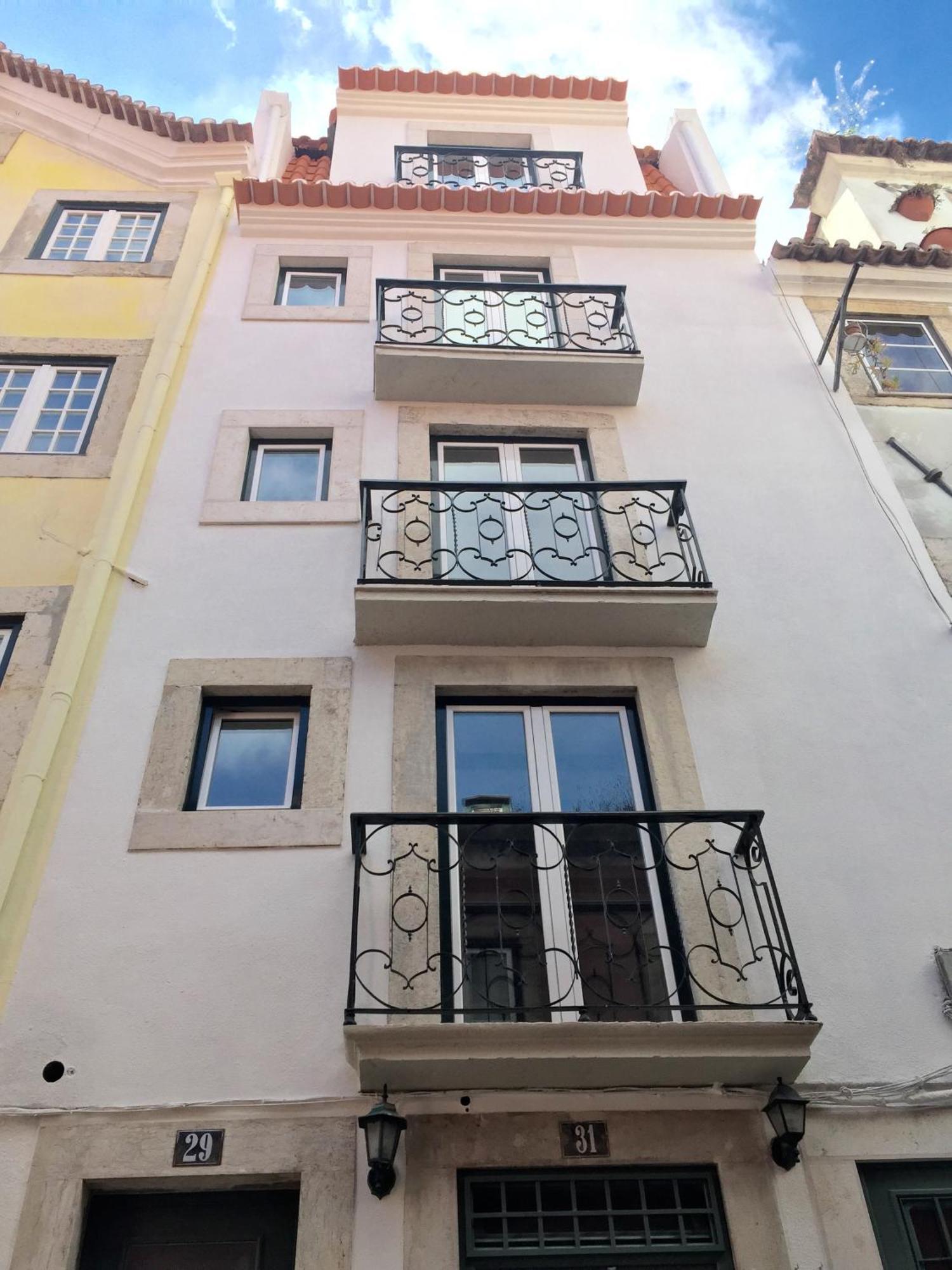 Bairro Alto Studio Apartments - By Lu Holidays 리스본 외부 사진