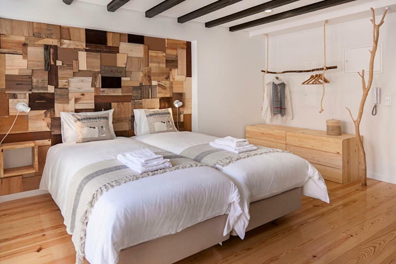 Bairro Alto Studio Apartments - By Lu Holidays 리스본 객실 사진
